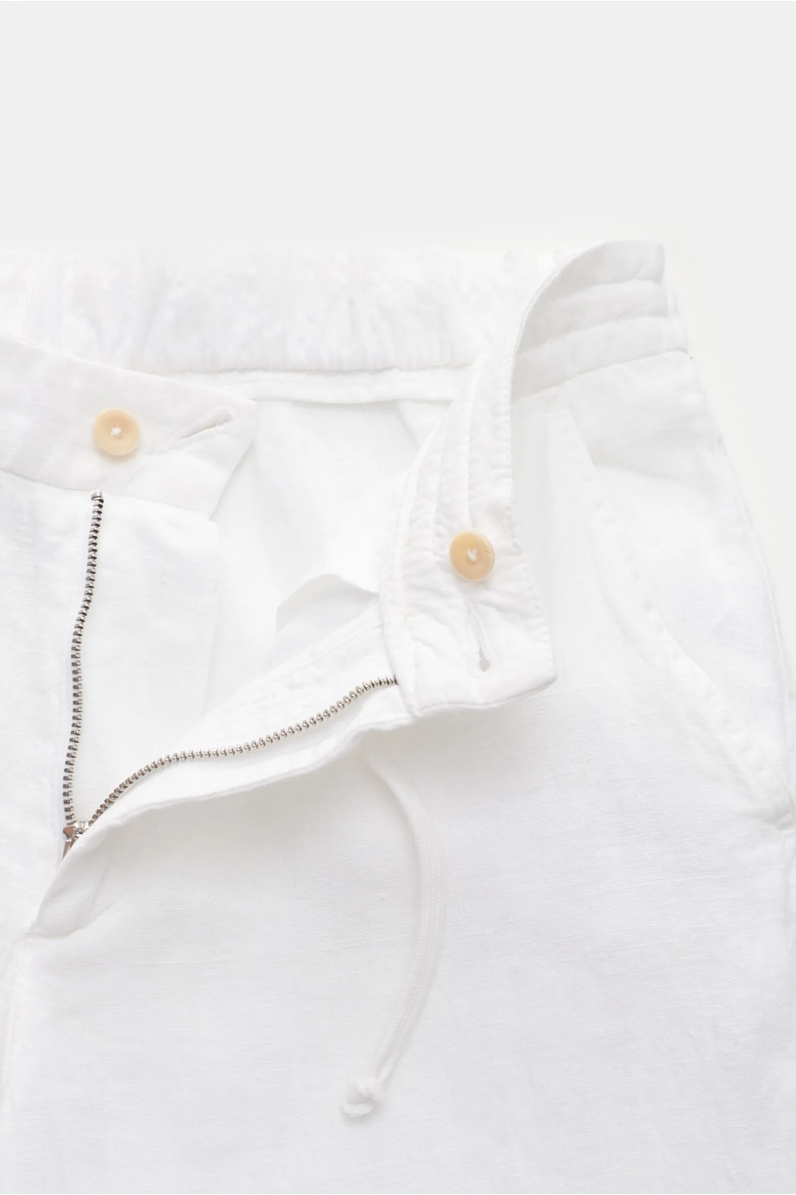 04651/ A TRIP IN A BAG linen jogger pants 'Linen Pant' white