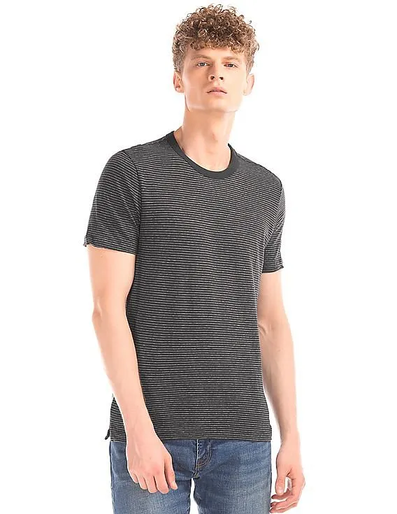 GAP Men Black Linen Cotton Stripe Crew Neck Tee