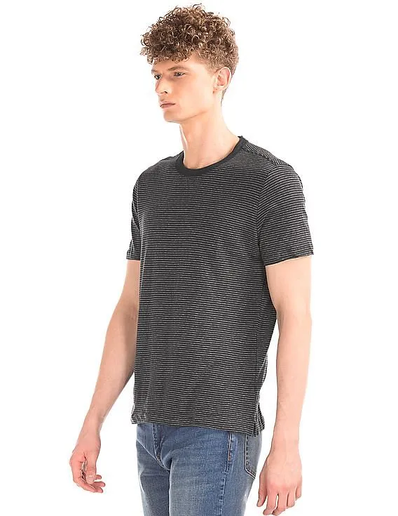 GAP Men Black Linen Cotton Stripe Crew Neck Tee