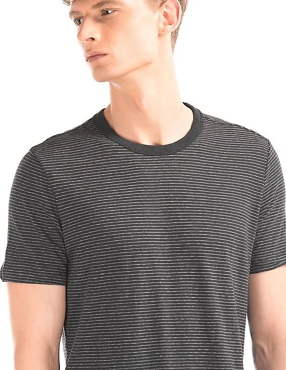 GAP Men Black Linen Cotton Stripe Crew Neck Tee