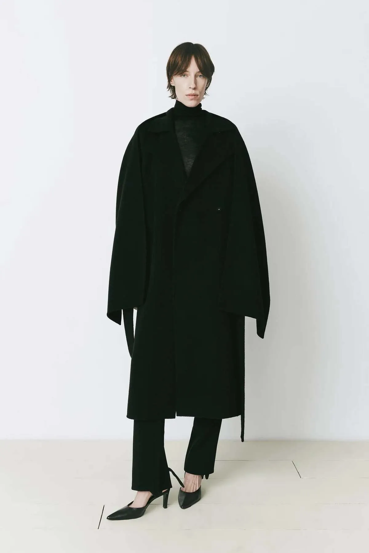 Grand Scarf Coat - Black