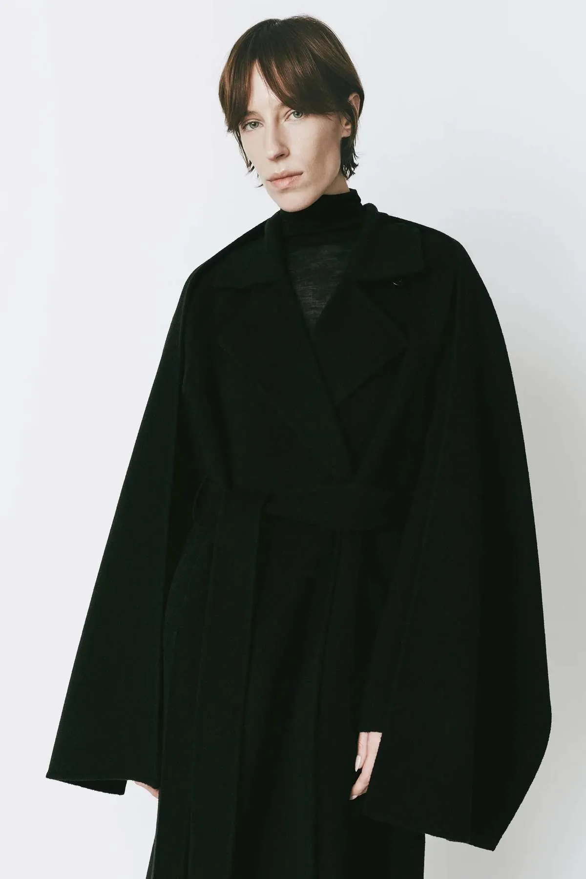 Grand Scarf Coat - Black