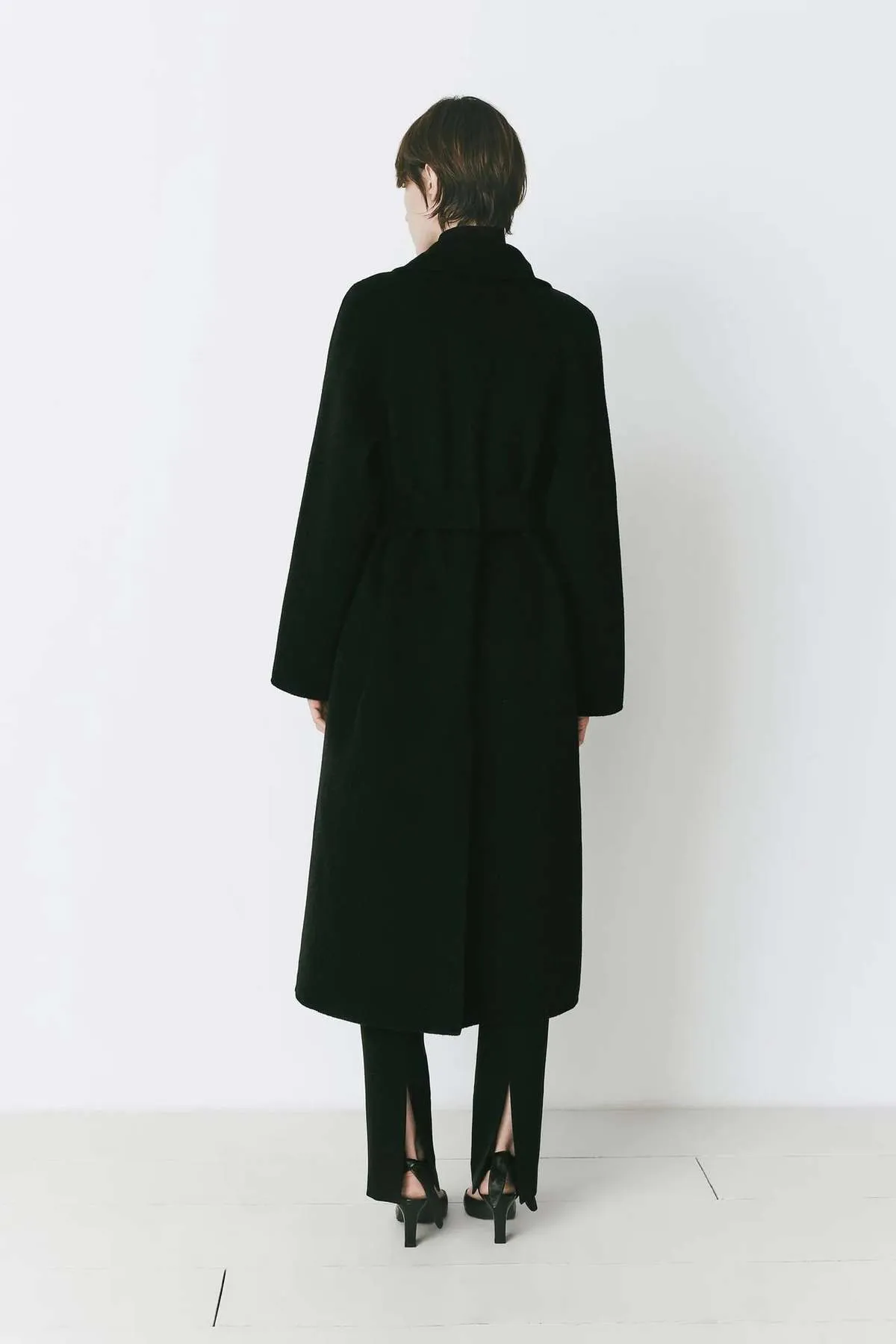 Grand Scarf Coat - Black