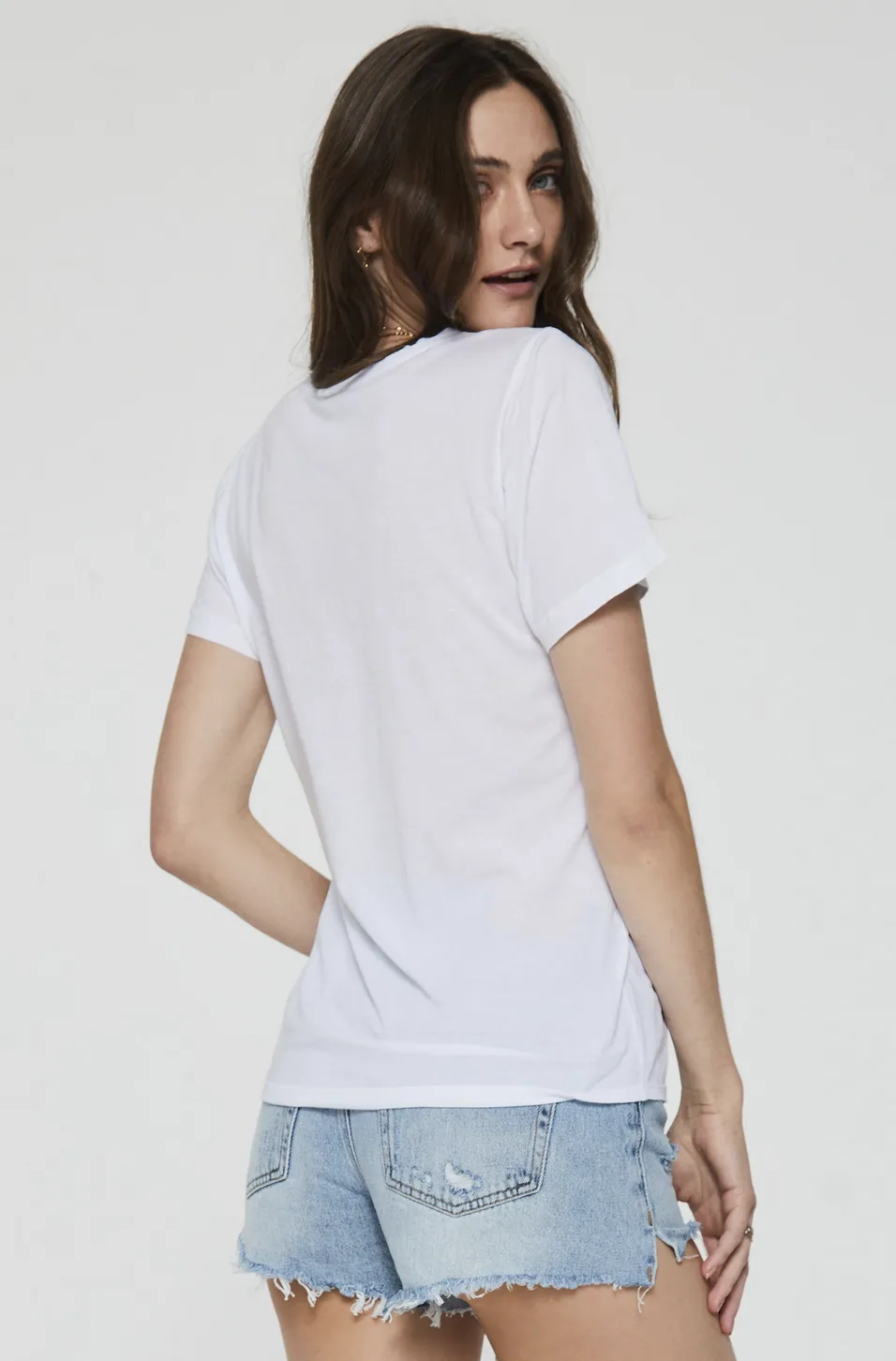 JORDAN SHORT SLEEVE DOUBLE-FOLD V-NECK TEE