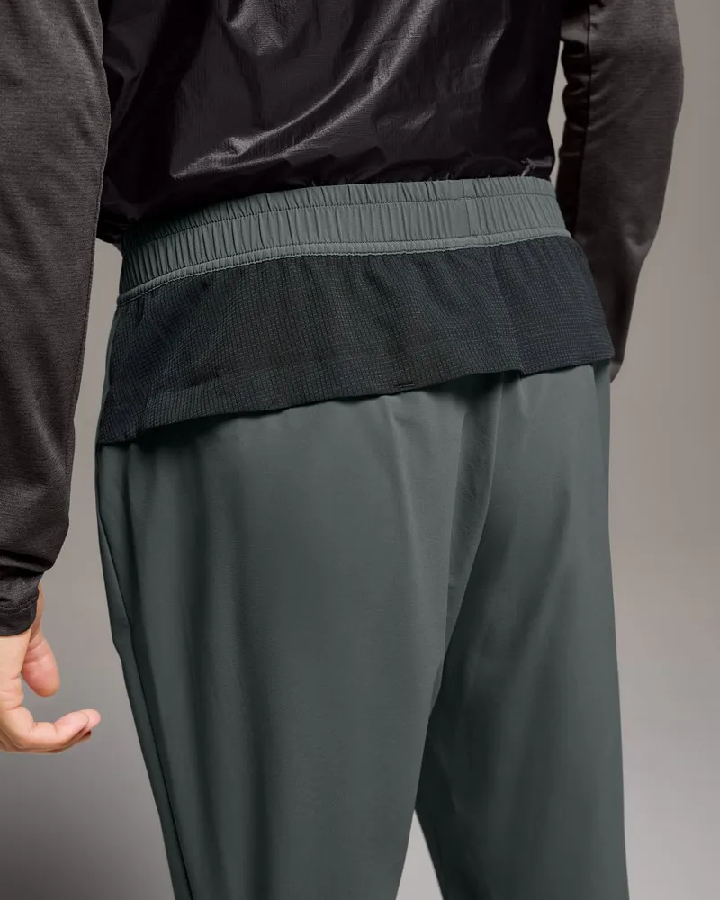 Lead QC Track Pants | LN73-U7YX | On