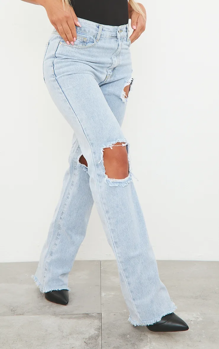 Light Blue Wash Ripped Staight Leg Jean