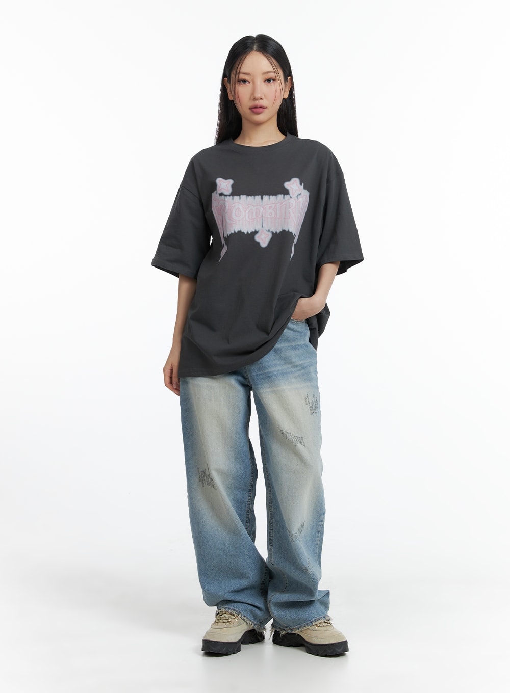 Oversized Lettering Tee CM418