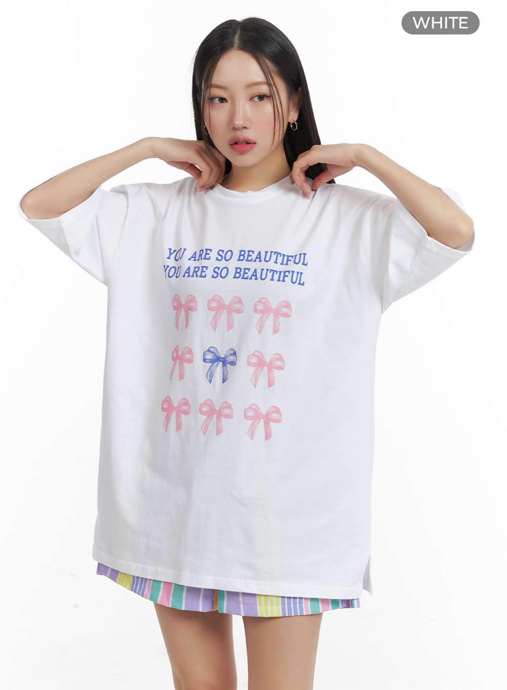 Oversized Ribbon Graphic Tee OM429