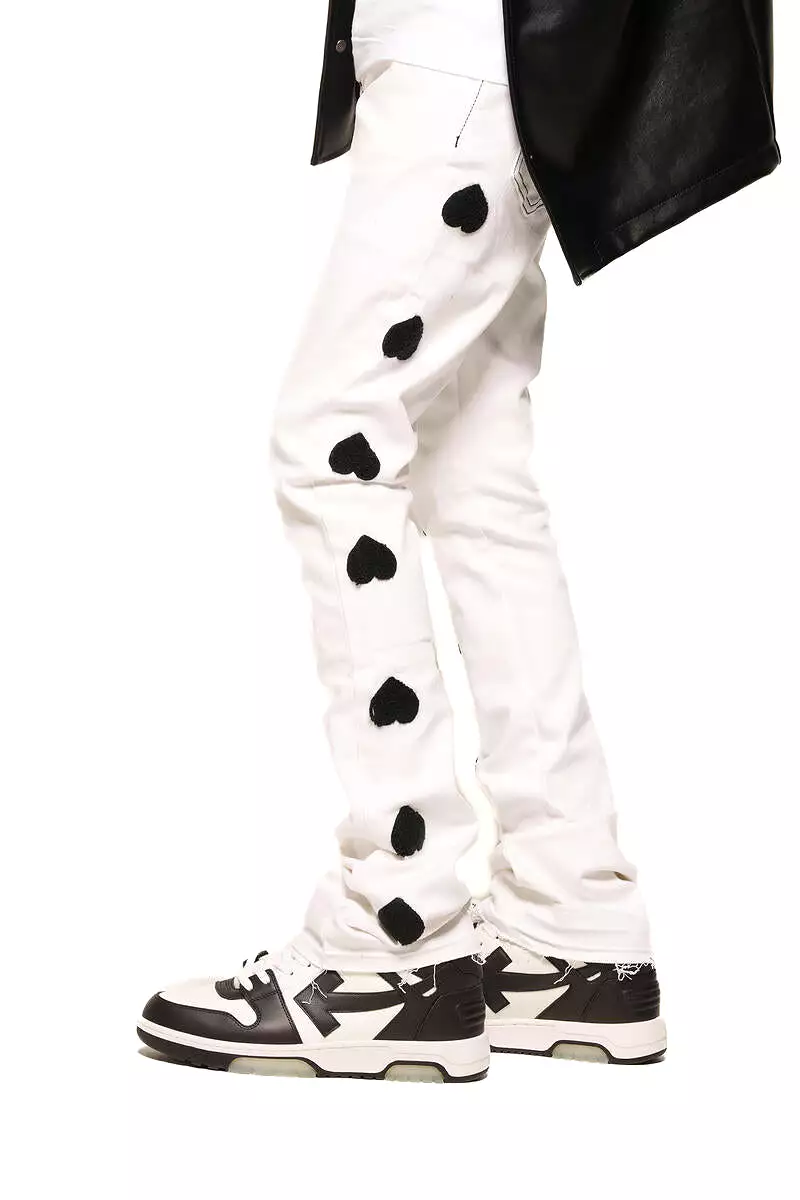 Pheelings HEART BREAK OF SUCCESS FLARE STACK DENIM (WHITE/BLACK)