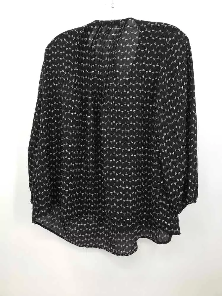 Pre-Owned Collective Concepts Black Size Medium Blouse