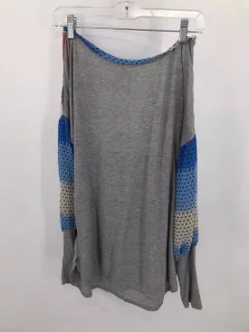 Pre-Owned Tiny Grey Size Medium Blouse