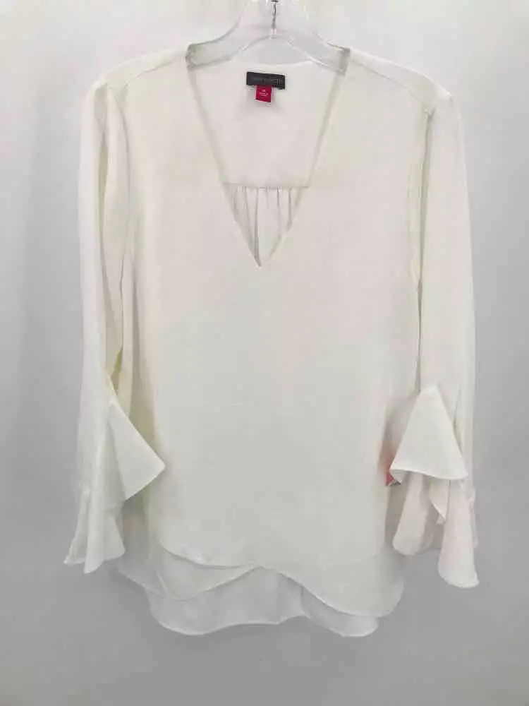 Pre-Owned Vince Camuto Ivory Size Medium Blouse