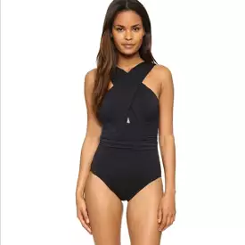 Sexy Solid Color Chest Cross One-piece Women's Swimsuit