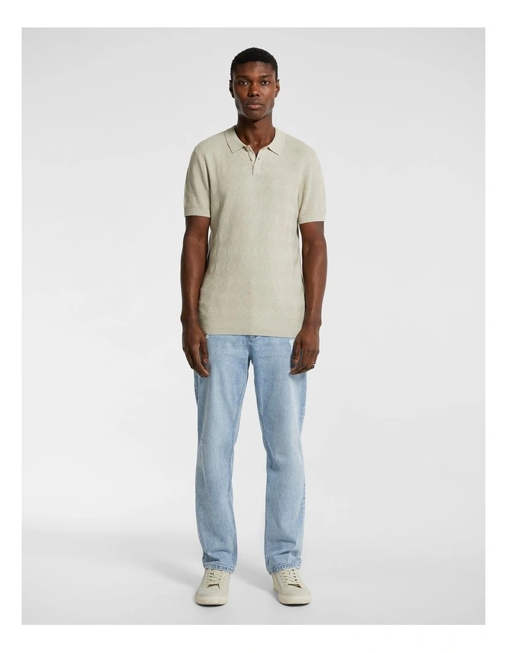 Slinger Straight Ripped Jean in Light Wash