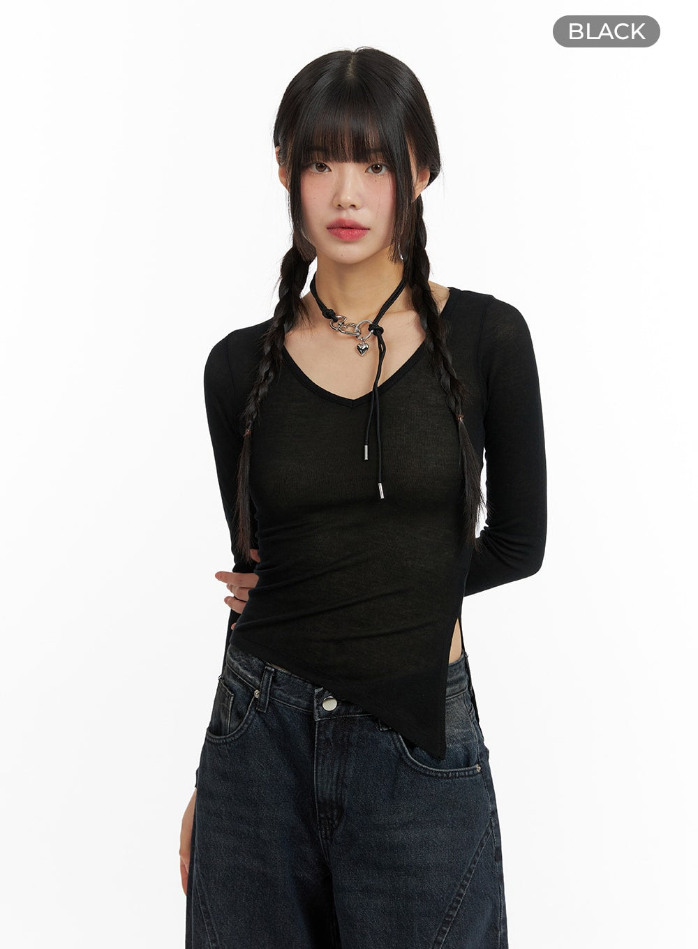 Slit V-Neck Slim Fit Tee CF422