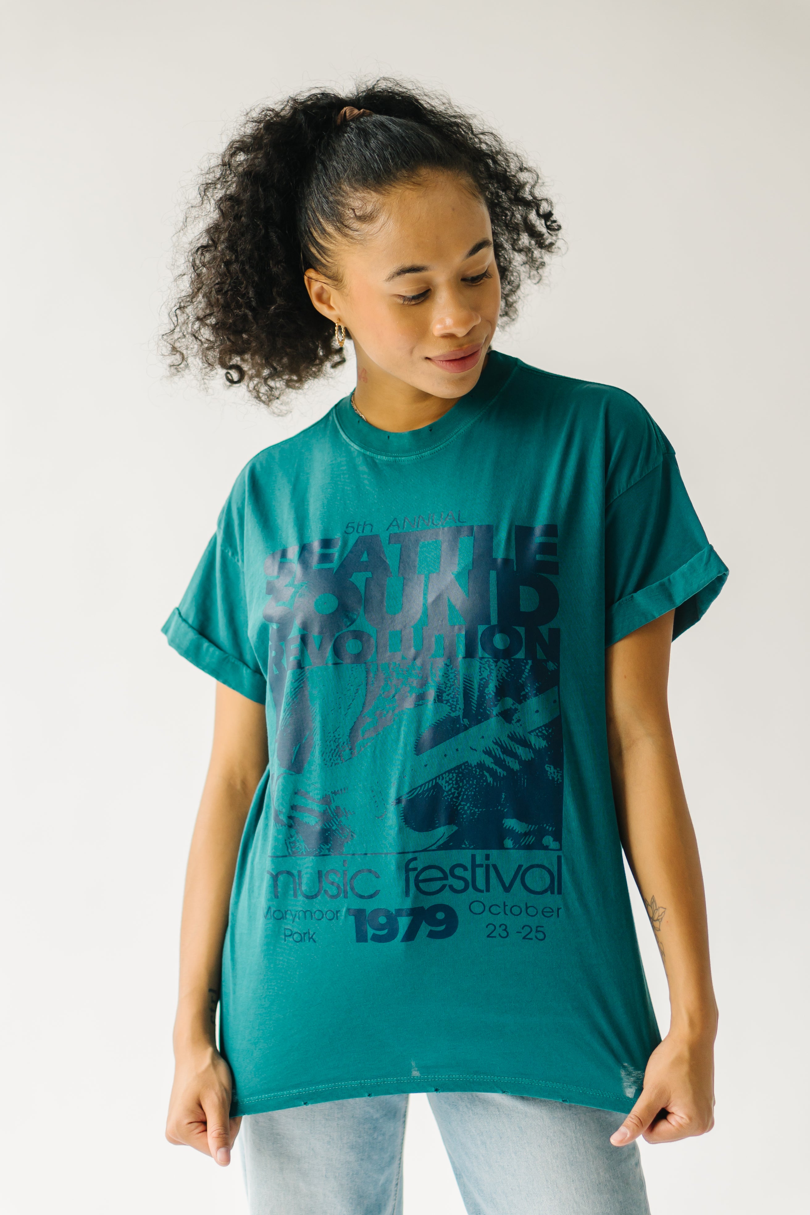 The Seattle Sound Revolution Graphic Tee in Dark Aqua