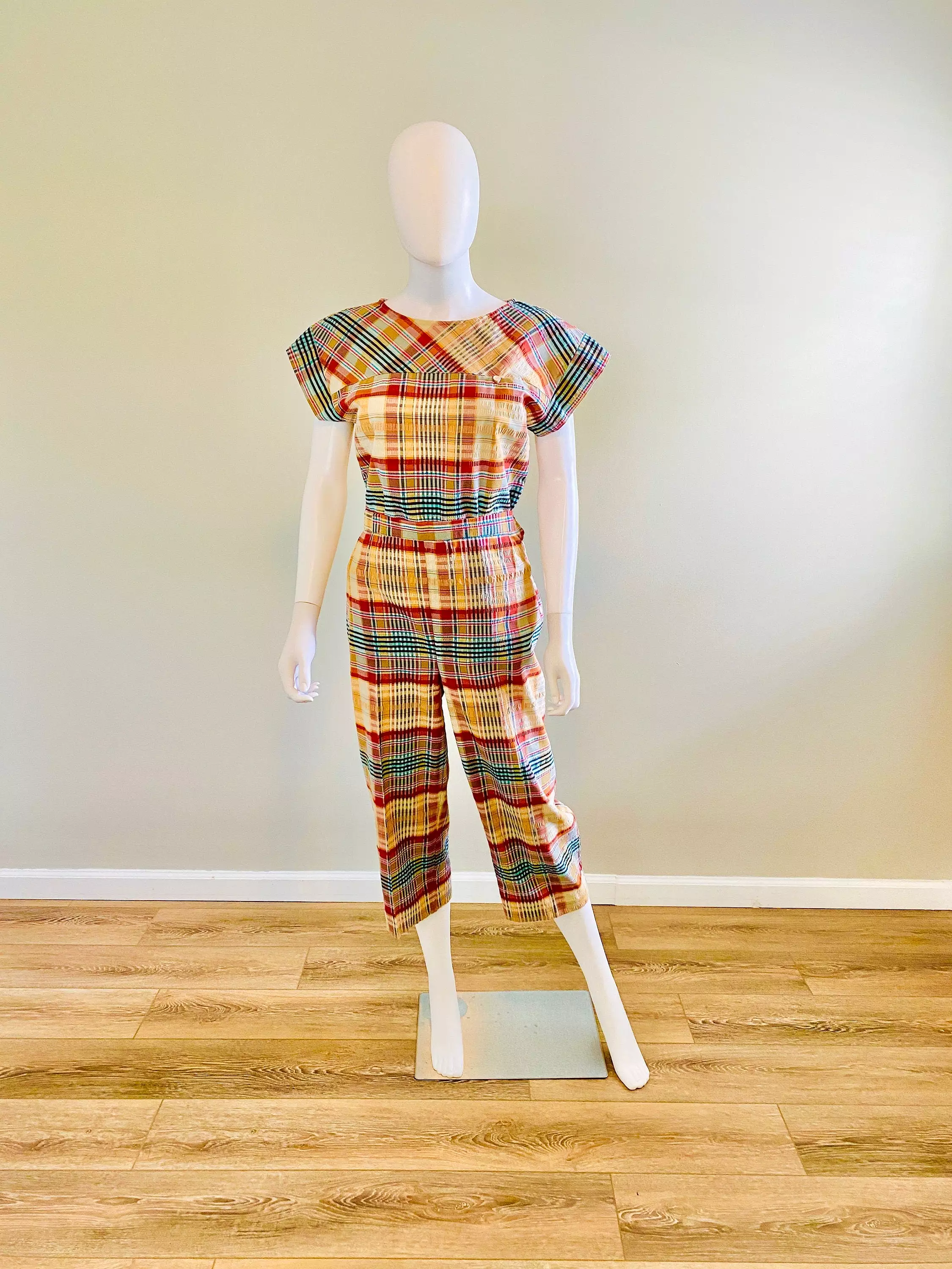 Vintage 1970s Madras Plaid Side Button Capri and Blouse Set / 70s does 1950s cotton pants and top / Size S