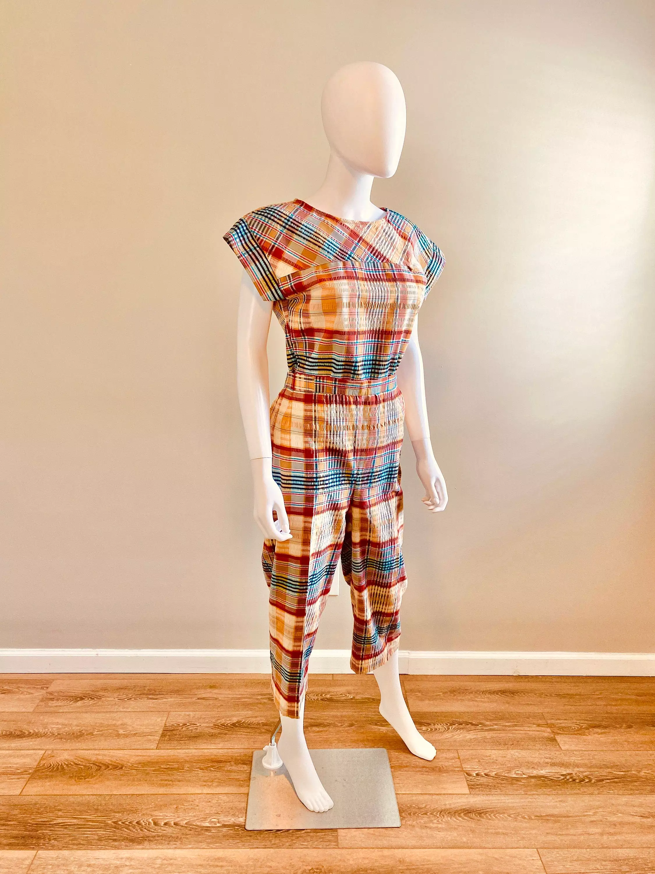 Vintage 1970s Madras Plaid Side Button Capri and Blouse Set / 70s does 1950s cotton pants and top / Size S