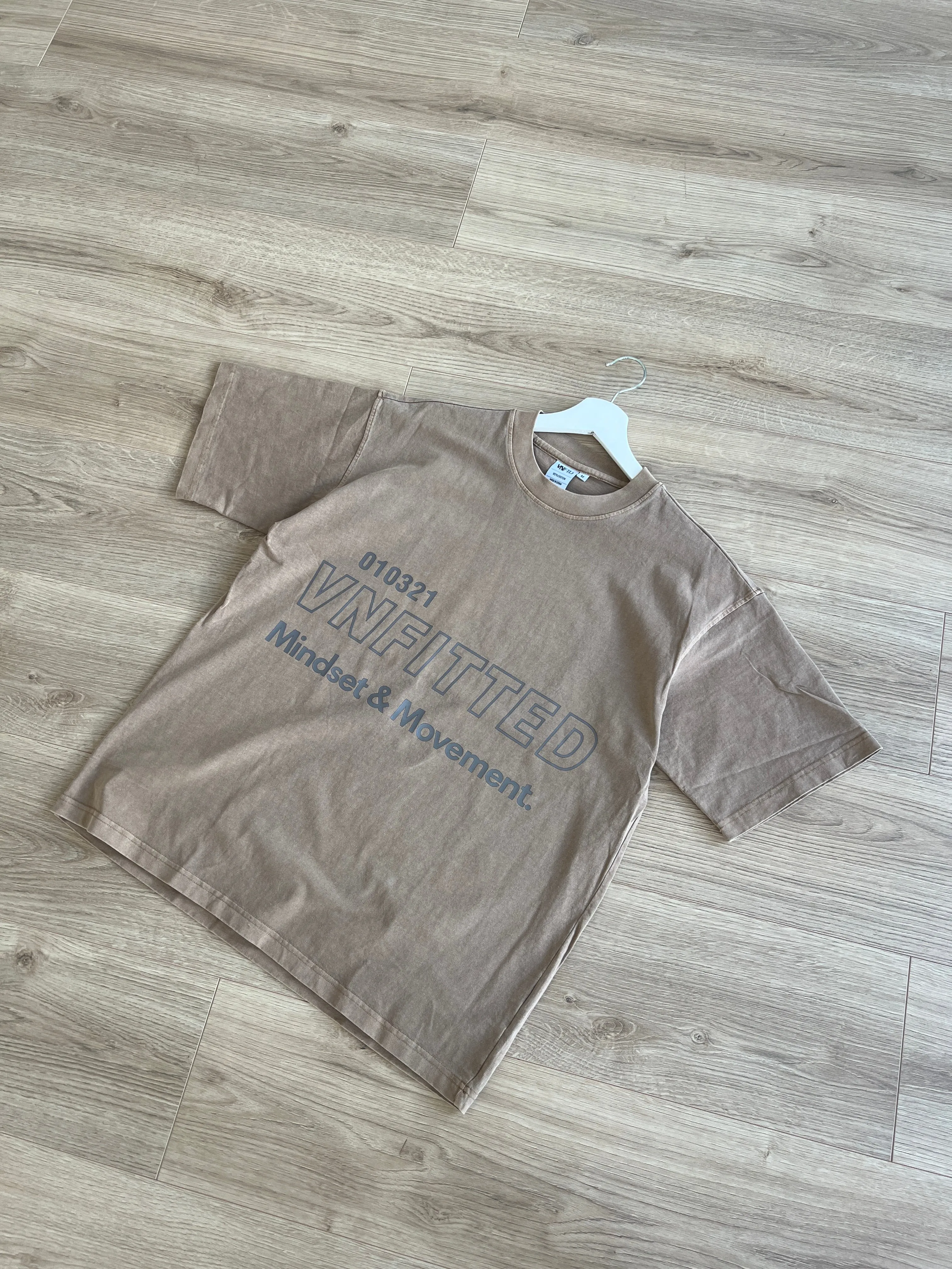 VN WASHED OVERSIZED TEE